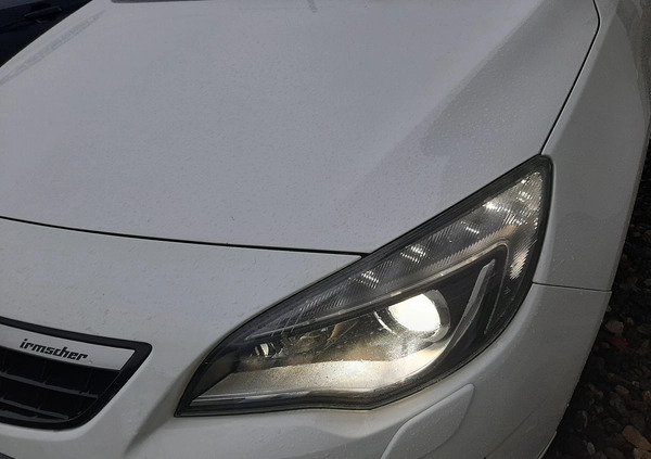 Opel Astra cena 23500 przebieg: 197200, rok produkcji 2011 z Gliwice małe 56